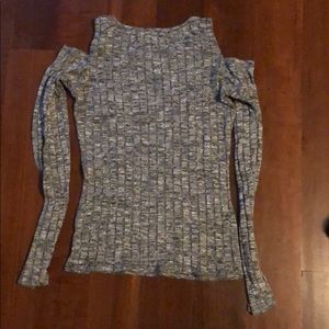 Cold shoulder top